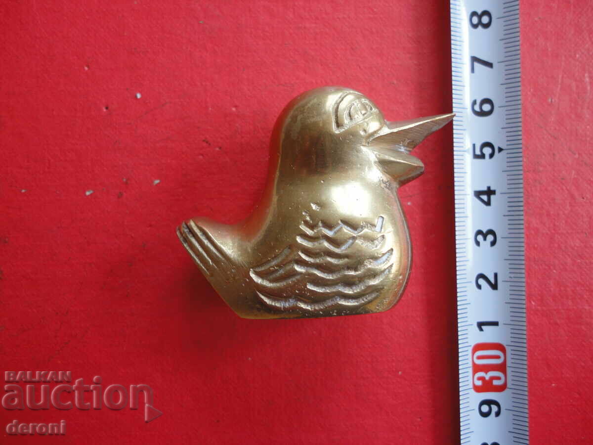 Bronze figure plastic sparrow 2 with price 20.00 BGN | € 10.23 Bronze figure plastic sparrow 2 with price 20.00 BGN | € 10.23