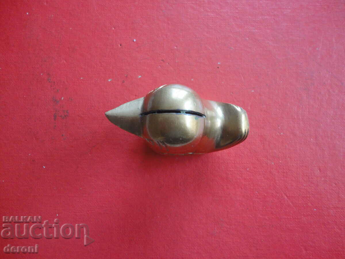 Delivery of Bronze figure plastic sparrow 2 Delivery of Bronze figure plastic sparrow 2