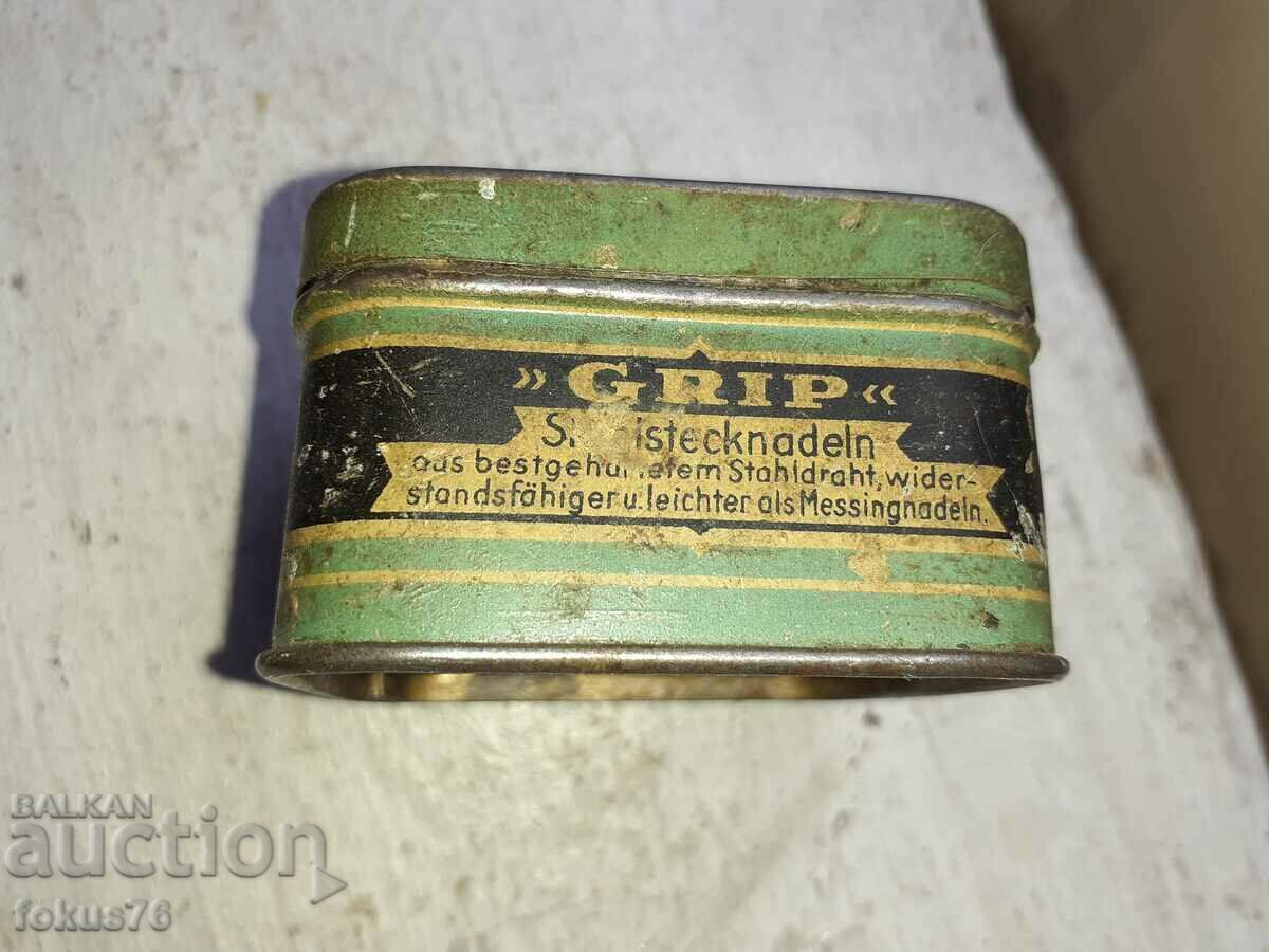 Auction Unique Austrian steel pins - cabaret 19th - 20th century Auction Unique Austrian steel pins - cabaret 19th - 20th century