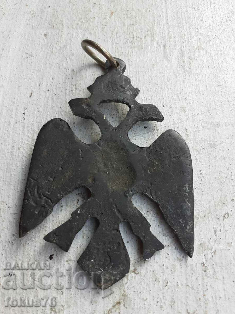 Delivery of Solid bronze double-headed eagle crown medallion