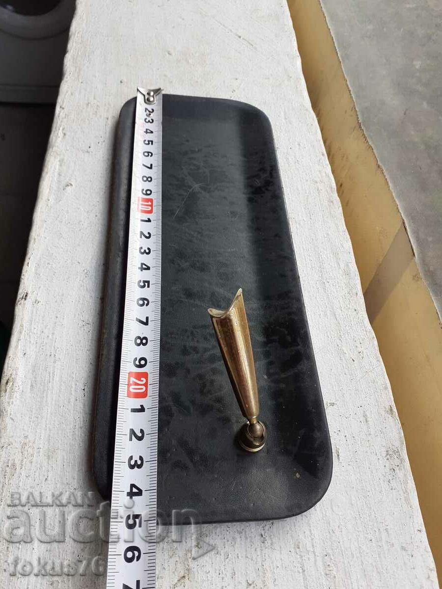 Παλιά δερμάτινη θήκη για στυλό μελανοδοχείου - για το γραφείο - 7 Παλιά δερμάτινη θήκη για στυλό μελανοδοχείου - για το γραφείο - 7