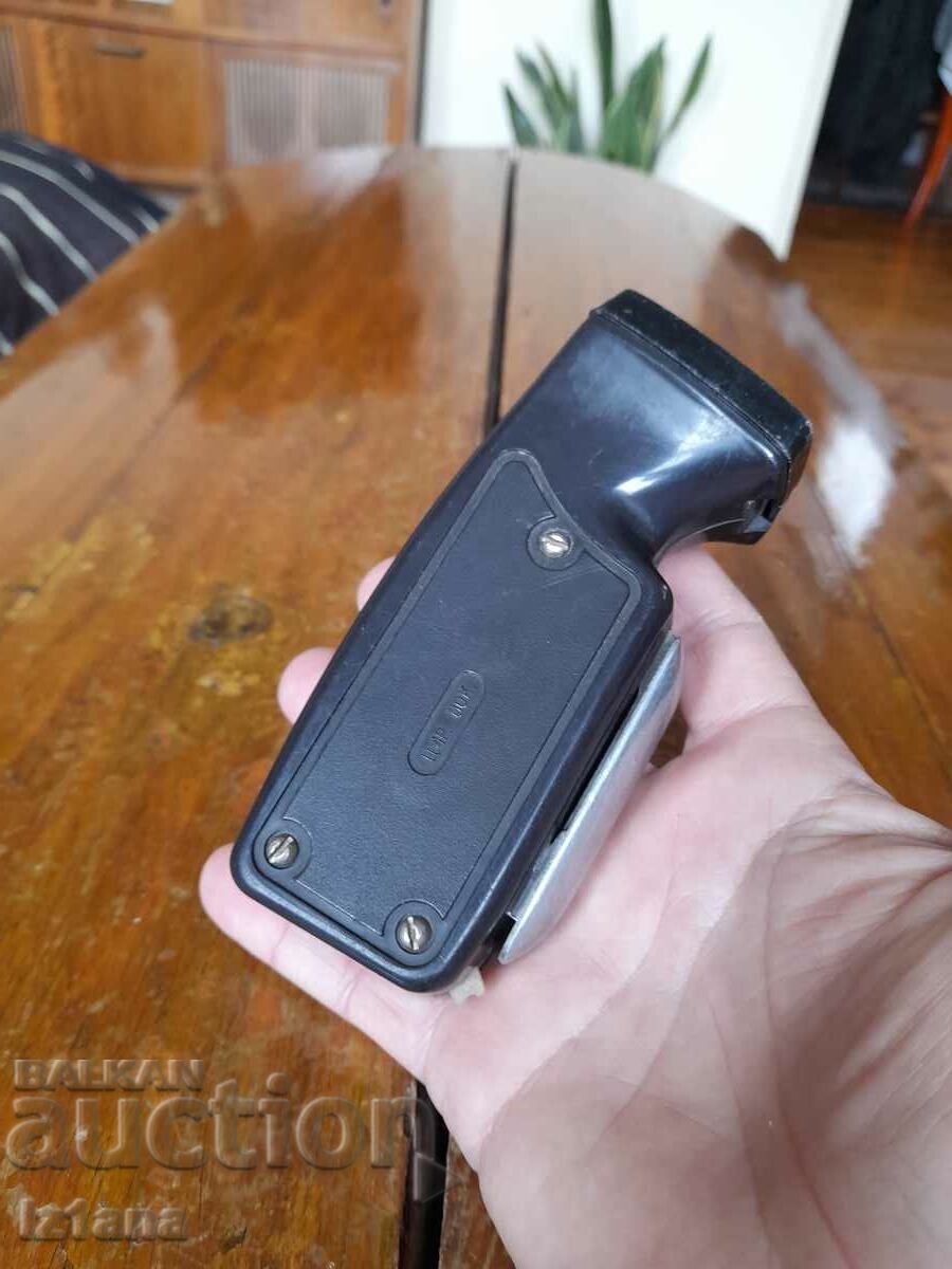 Old torch with dynamo - 5