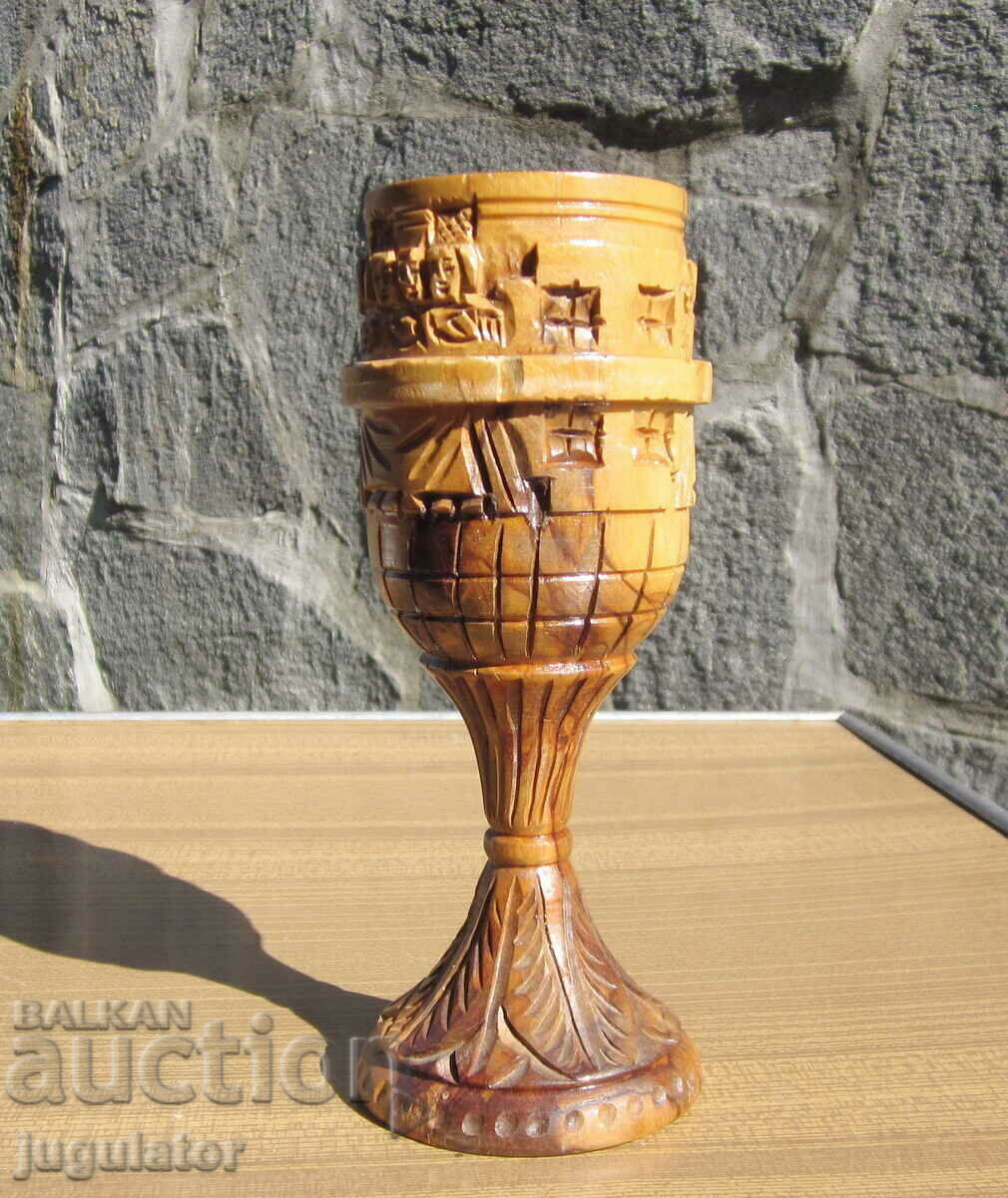 old Bulgarian baptism cup carving monastery saints with price 50.00 BGN | € 25.56 old Bulgarian baptism cup carving monastery saints with price 50.00 BGN | € 25.56