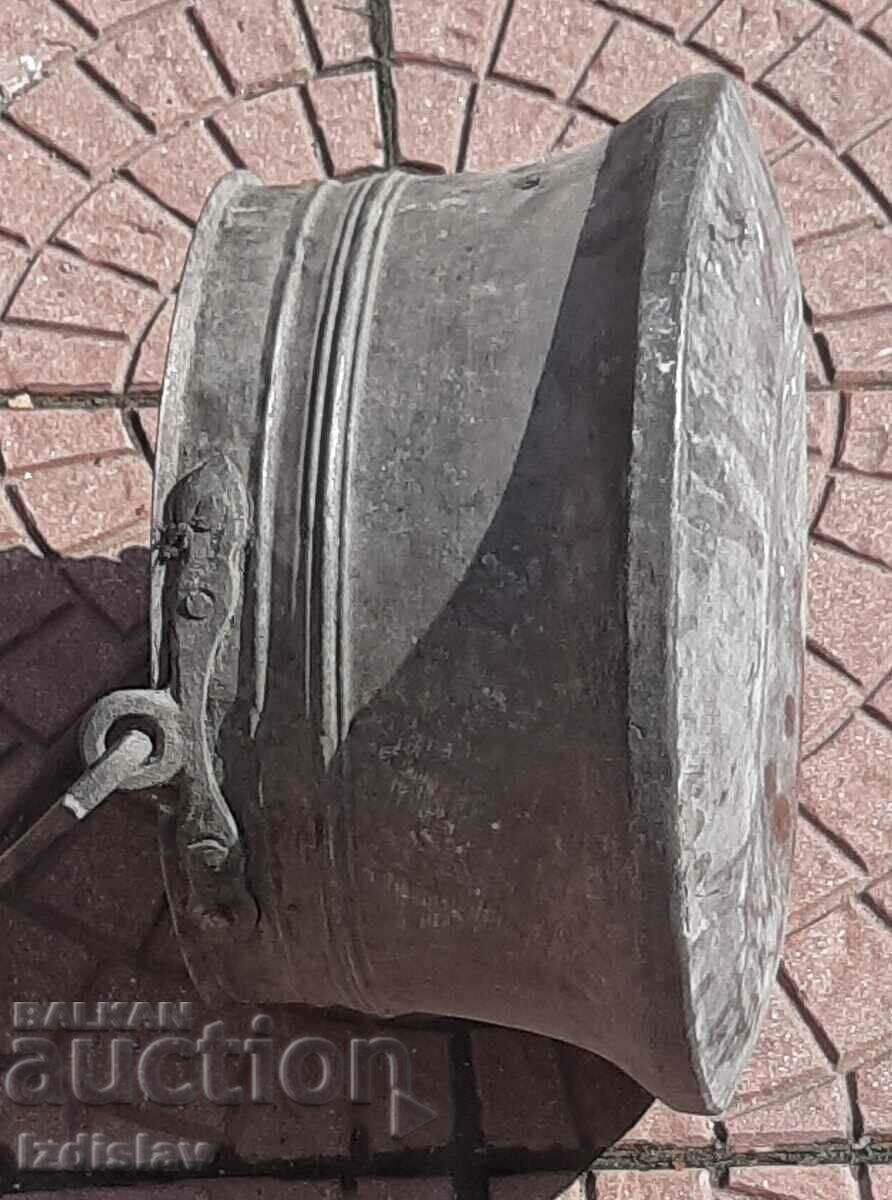 Παράδοση Μεγάλο αυθεντικό χάλκινο καζάνι, μπολ νερού Παράδοση Μεγάλο αυθεντικό χάλκινο καζάνι, μπολ νερού