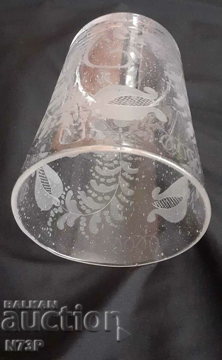 Auction BEAUTIFUL OLD VASE. HANDMADE. Auction BEAUTIFUL OLD VASE. HANDMADE.