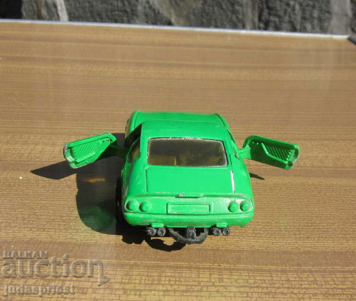 παλιό μοντέλο αυτοκινήτου ferrari daytona 1/36 μεταλλικό παιχνίδι με τιμή 20.00 BGN | € 10.23 παλιό μοντέλο αυτοκινήτου ferrari daytona 1/36 μεταλλικό παιχνίδι με τιμή 20.00 BGN | € 10.23