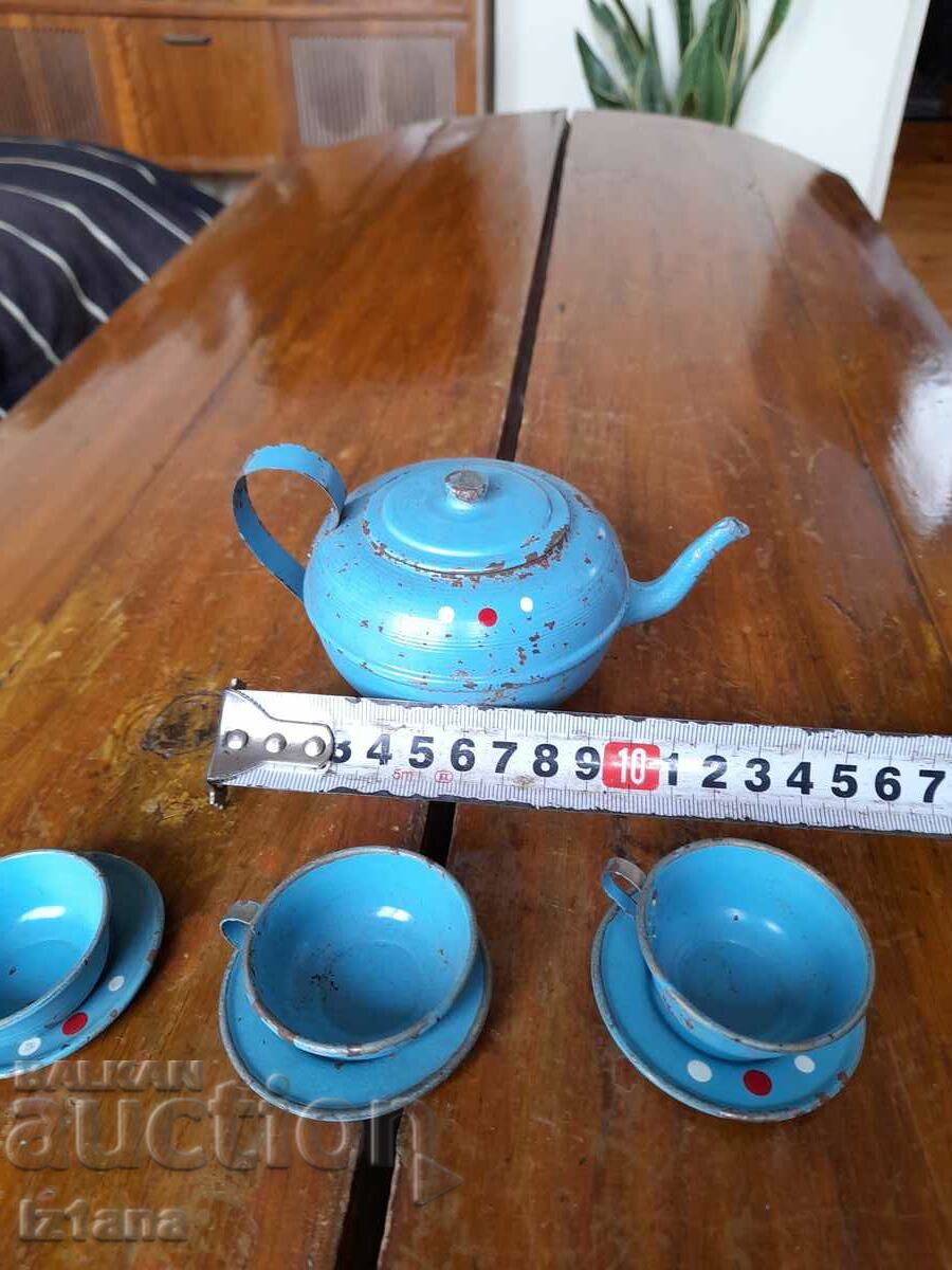 An old children's teapot - 5 An old children's teapot - 5