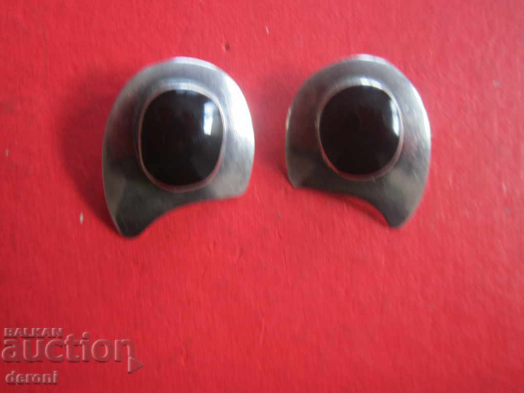 Amazing silver earrings earrings with onyx with price 100.00 BGN | € 51.13 Amazing silver earrings earrings with onyx with price 100.00 BGN | € 51.13