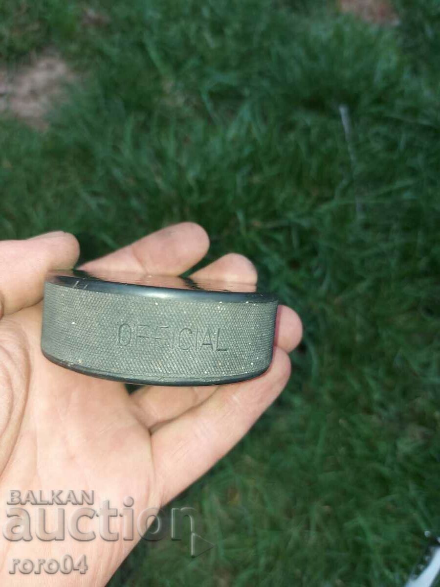 HOCKEY PUCK - 5 HOCKEY PUCK - 5