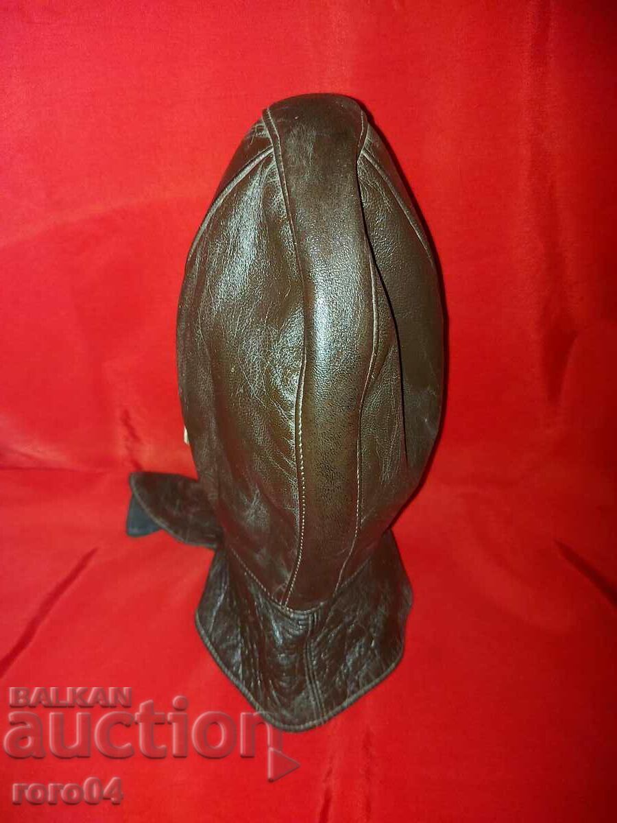 Delivery of BONNET - REAL NAPPA - WW II