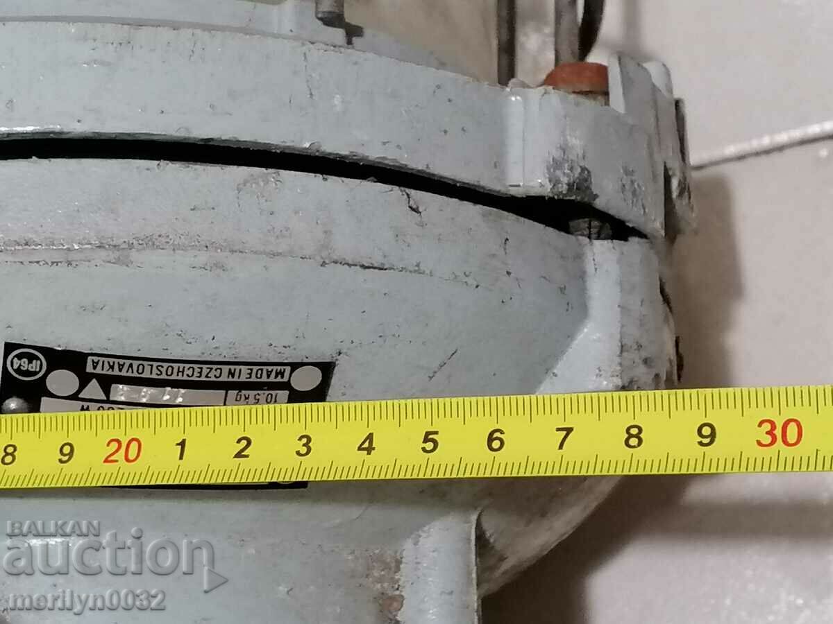 An industrial explosion-proof lamp went underground in Czechoslovakia - 7 An industrial explosion-proof lamp went underground in Czechoslovakia - 7