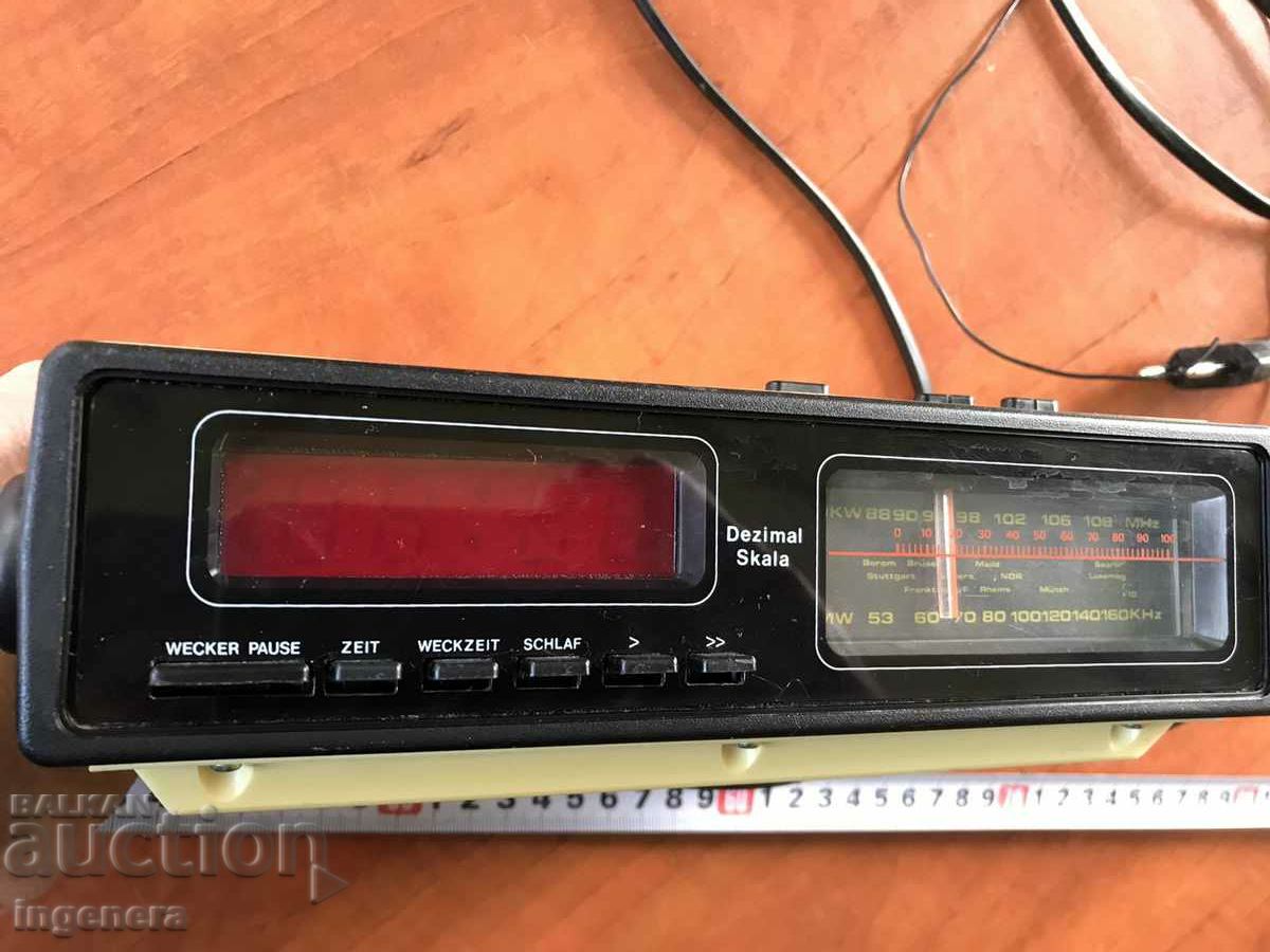 Παράδοση ΡΕΤΡΟ ΡΟΛΟΙ ΡΑΔΙΟΦΩΝΟ ΛΕΙΤΟΥΡΓΕΙ Παράδοση ΡΕΤΡΟ ΡΟΛΟΙ ΡΑΔΙΟΦΩΝΟ ΛΕΙΤΟΥΡΓΕΙ