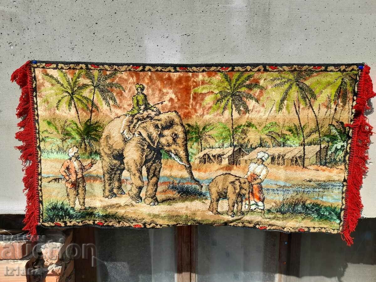 Antique carpet, wall covering with price 45.00 BGN | € 23.01