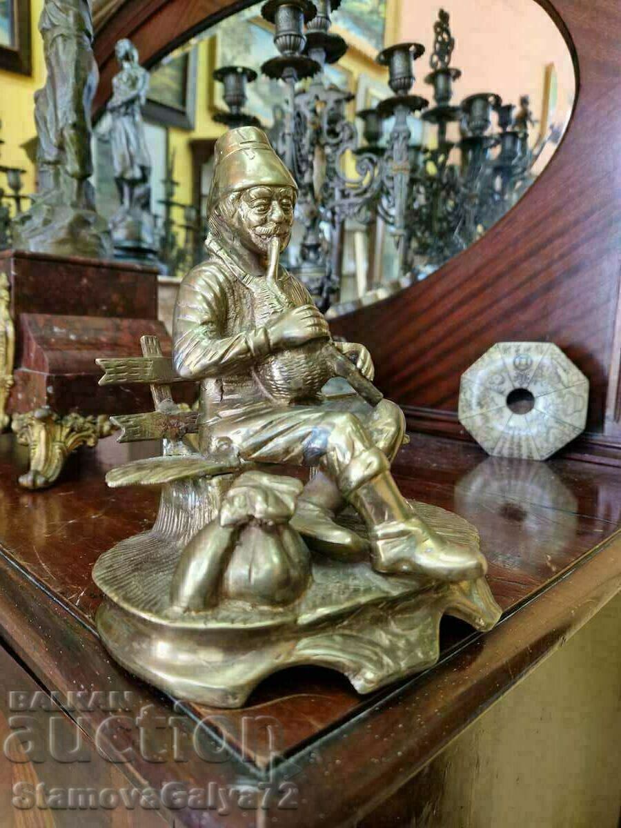 Auction A great antique French bronze figure statuette Auction A great antique French bronze figure statuette