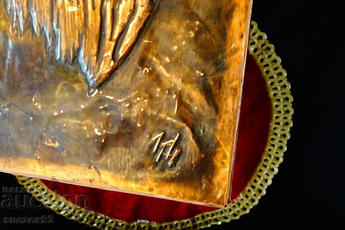 Panou de cupru, pictură în relief Elen, semnătură. cu preț 29.00 BGN | € 14.83 Panou de cupru, pictură în relief Elen, semnătură. cu preț 29.00 BGN | € 14.83