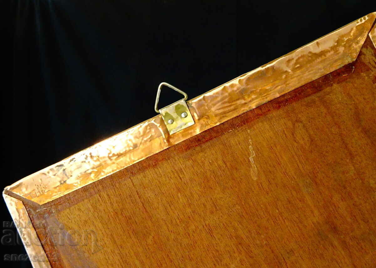 Livrarea Panou de cupru, pictură în relief Elen, semnătură. Livrarea Panou de cupru, pictură în relief Elen, semnătură.