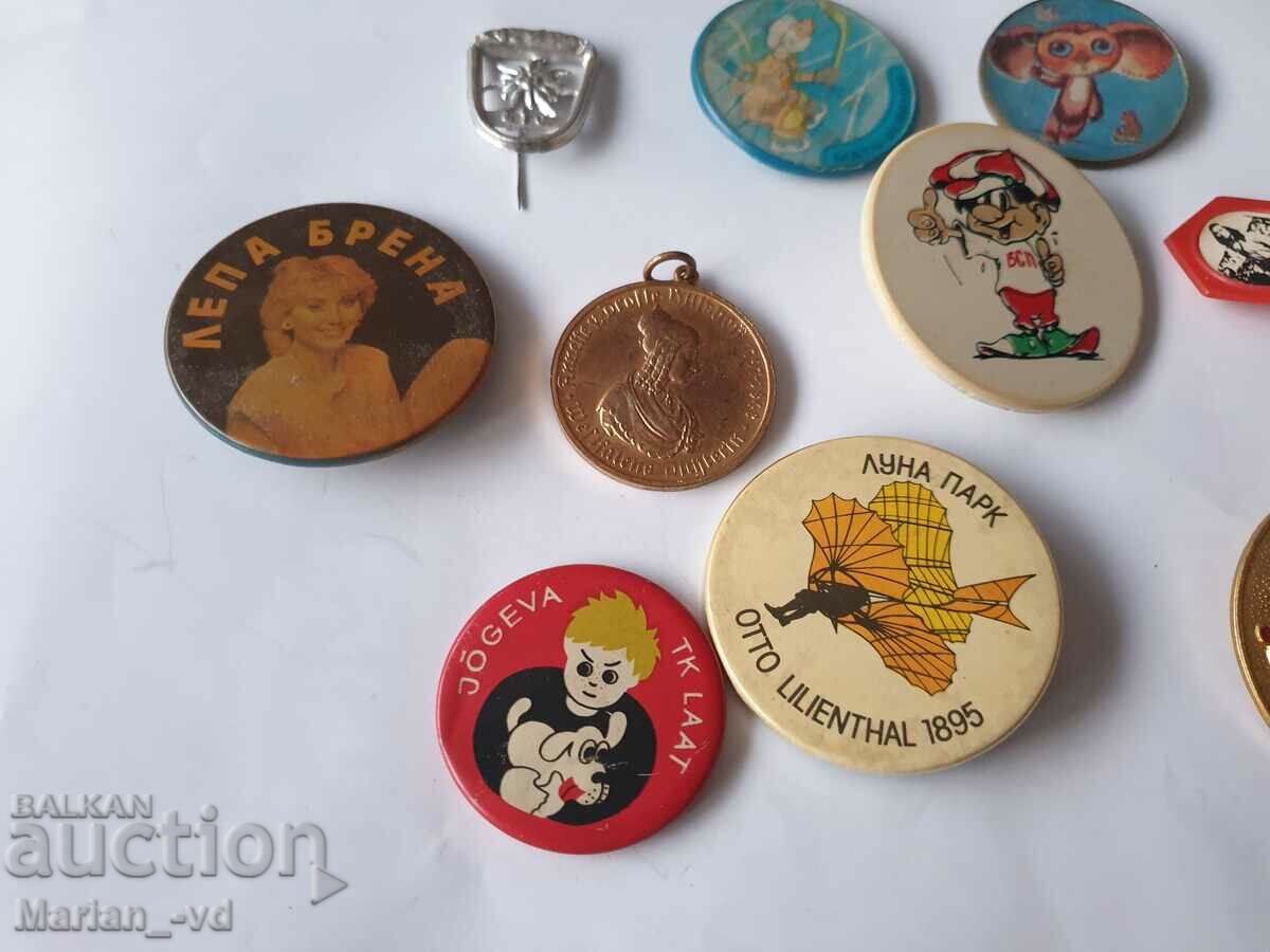 Old badges and medal - 5 Old badges and medal - 5