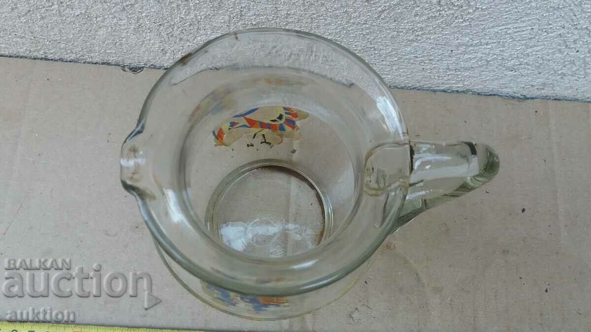 Auction  EXCELLENT SOC. POT FOR WINE, WATER, ETC. 1 LITER