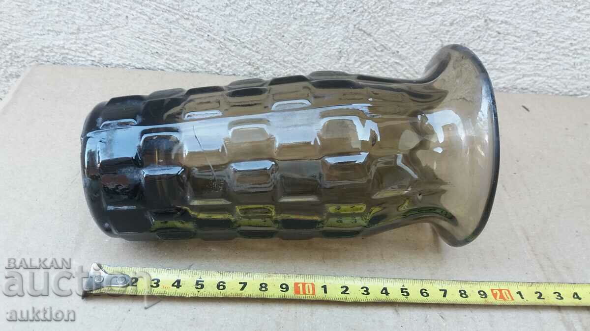 SOC. GLASS VASE FOR FLOWERS - 6 SOC. GLASS VASE FOR FLOWERS - 6