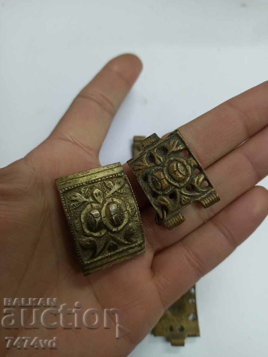 Delivery of PARTS OF A RENAISSANCE BELT, PAFTS, JEWELRY, ETC Delivery of PARTS OF A RENAISSANCE BELT, PAFTS, JEWELRY, ETC