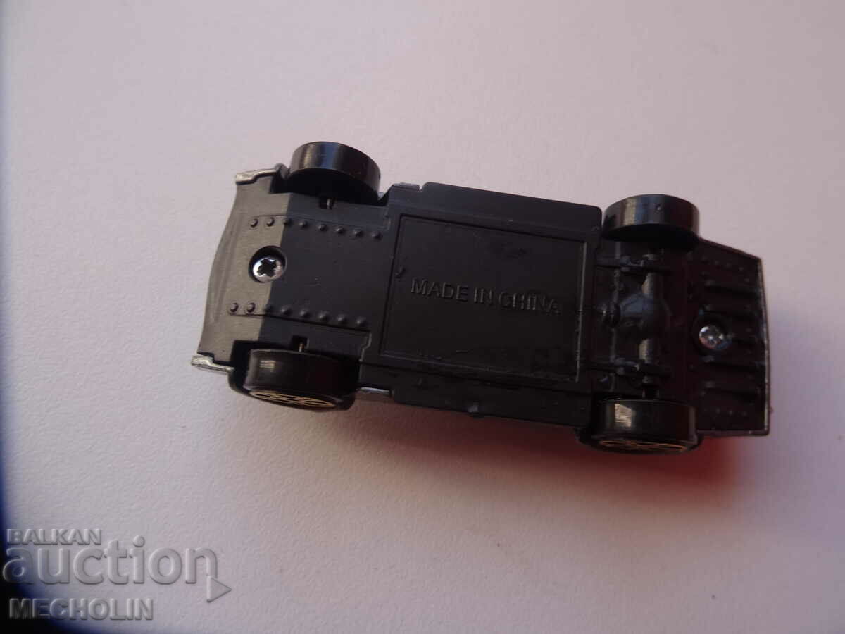 Delivery of COLLECTIBLE sports buggy and train Delivery of COLLECTIBLE sports buggy and train