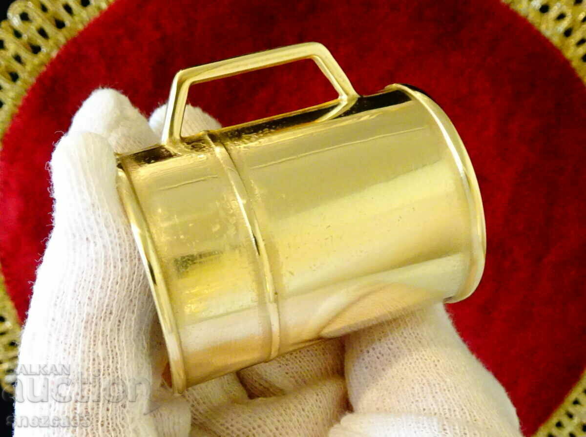 Tchibo bronze cup, collectible. with price 26.00 BGN | € 13.29 Tchibo bronze cup, collectible. with price 26.00 BGN | € 13.29