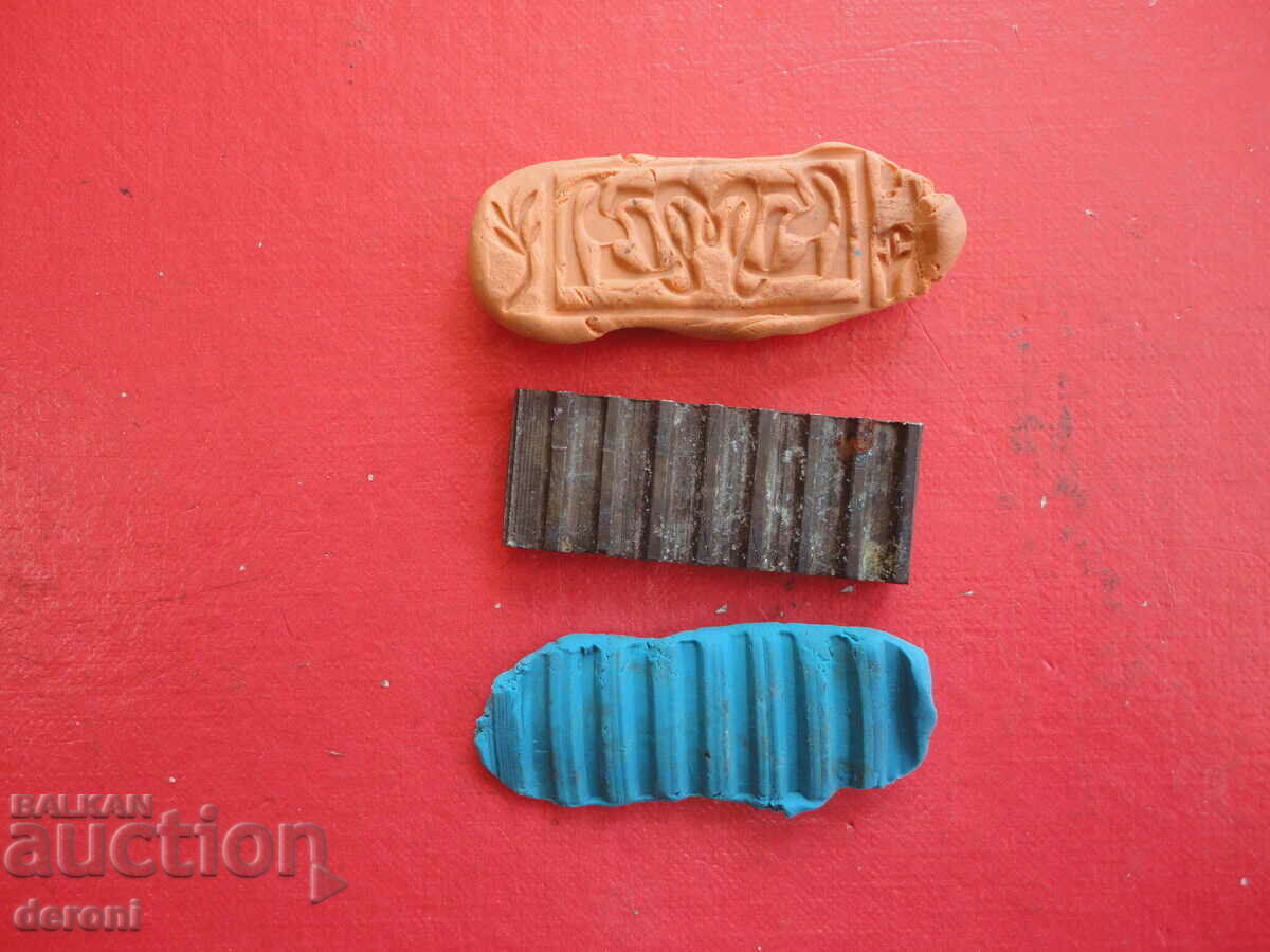 Ancient double-faced bronze seal 5 - 6 Ancient double-faced bronze seal 5 - 6