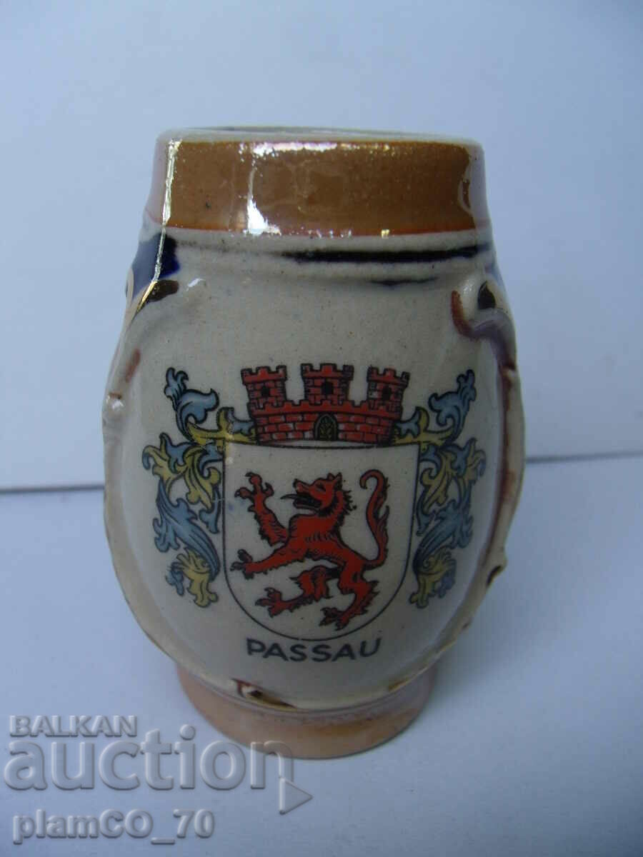 No.*6918 old PASSAU small porcelain mug with price 5.00 BGN | € 2.56 No.*6918 old PASSAU small porcelain mug with price 5.00 BGN | € 2.56