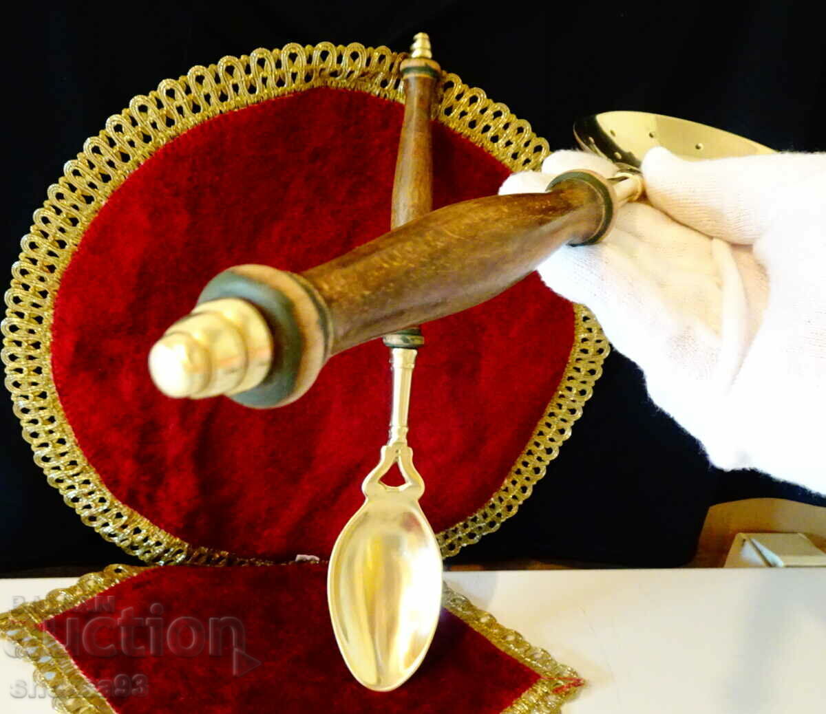 Доставка на Бронзови прибори за готвене и сервиране. Доставка на Бронзови прибори за готвене и сервиране.