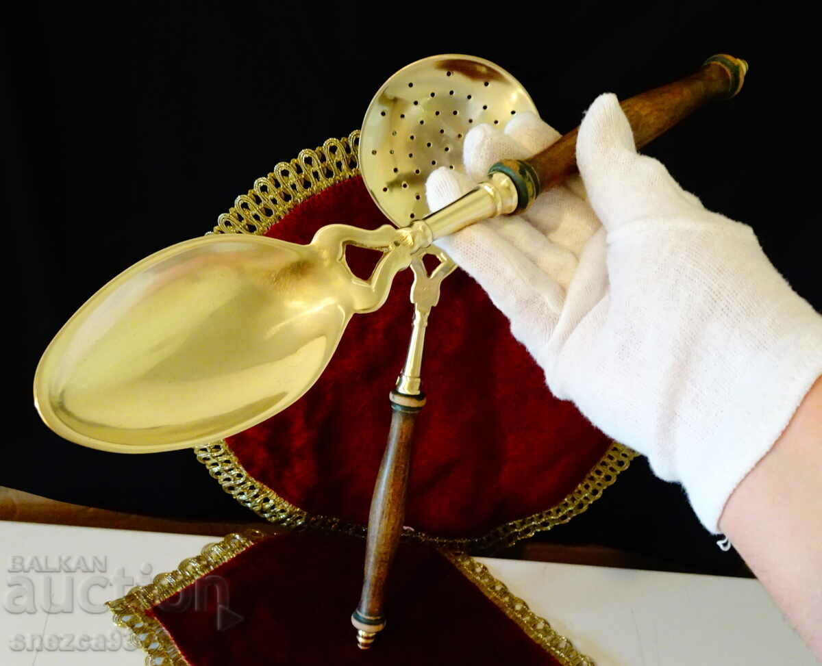 Бронзови прибори за готвене и сервиране. - 5 Бронзови прибори за готвене и сервиране. - 5