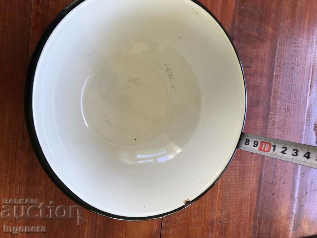 Delivery of BOWL PANICA ENAMELLED LARGE DISH FROM SOCA Delivery of BOWL PANICA ENAMELLED LARGE DISH FROM SOCA