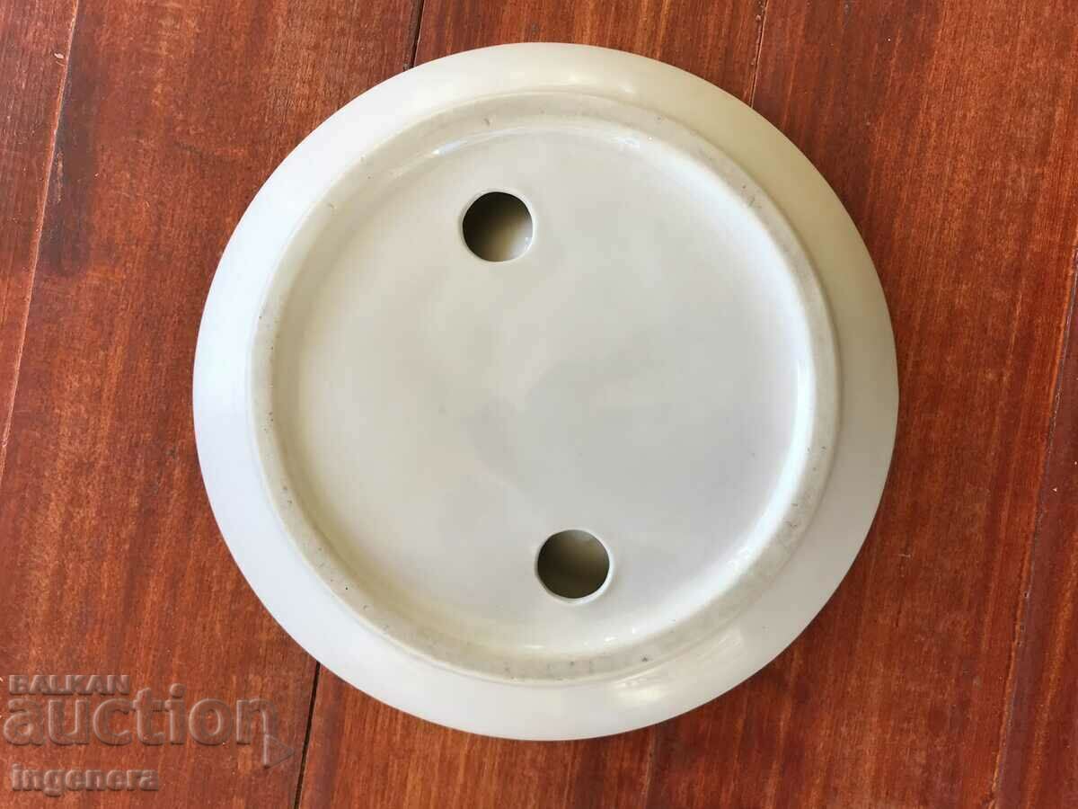 PORCELAIN ASHTRAY "CSKA-SEPTEMBER FLAG" GOLD PLATED NEW - 6 PORCELAIN ASHTRAY "CSKA-SEPTEMBER FLAG" GOLD PLATED NEW - 6