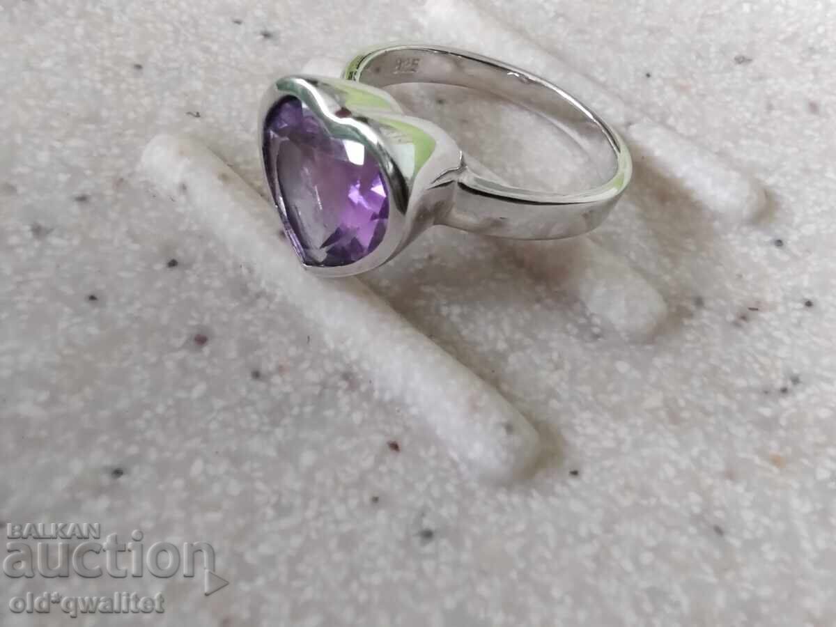 Silver ring with Amethyst, size 60-61 Silver ring with Amethyst, size 60-61