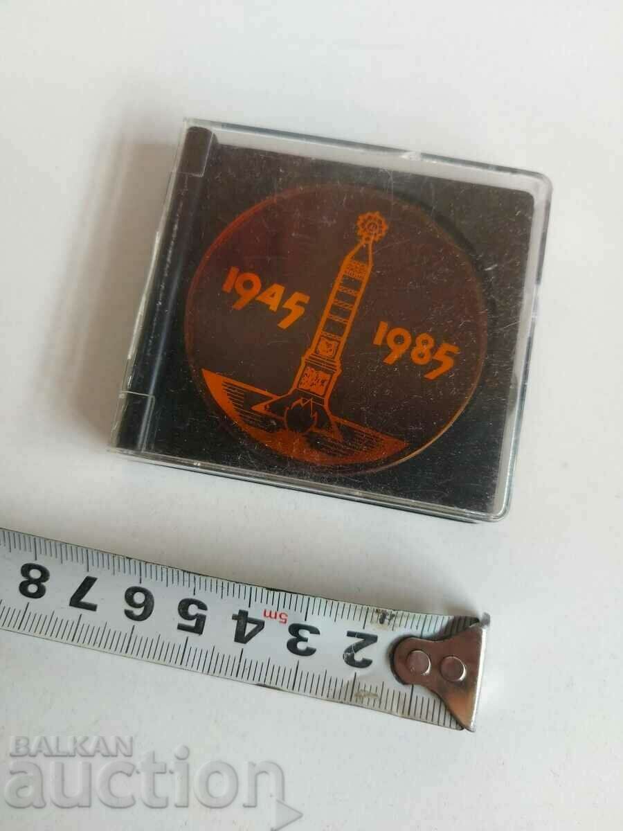 Auction OLD SOCIAL PLAQUE 1945-1985 Auction OLD SOCIAL PLAQUE 1945-1985