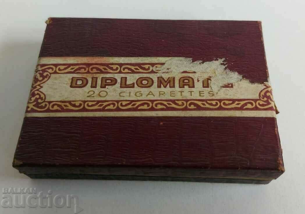 OLD SOC CIGARETTE BOX DIPLOMAT DIPLOMAT EMPTY