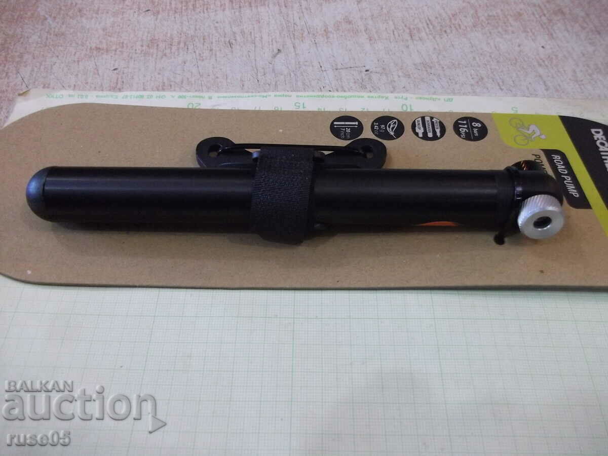 Аукцион Помпа ръчна за шосейно колоездене черна нова Аукцион Помпа ръчна за шосейно колоездене черна нова