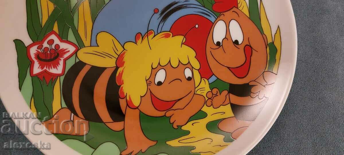 Livrarea Farfurie de porțelan de colecție Livrarea Farfurie de porțelan de colecție