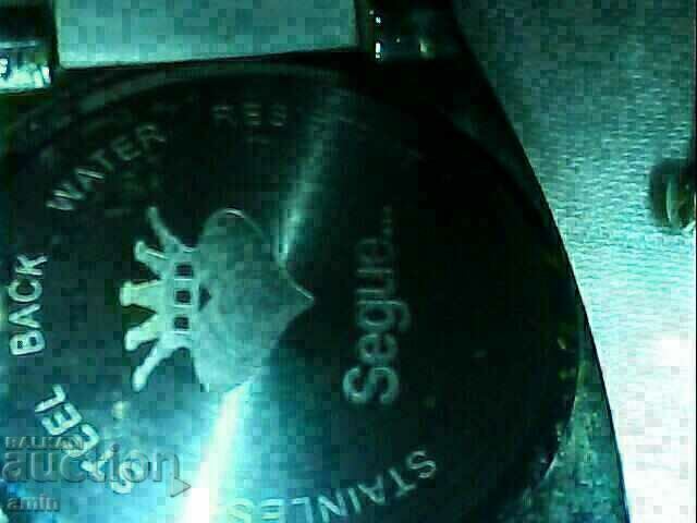 4 Quartz quartz work without batteries with price 8.00 BGN | € 4.09 4 Quartz quartz work without batteries with price 8.00 BGN | € 4.09