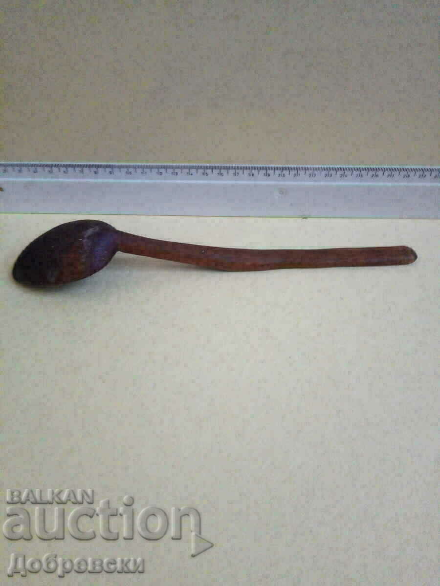 Παλιά ξύλινη κουτάλα, κουτάλα. με τιμή 22.00 BGN | € 11.25 Παλιά ξύλινη κουτάλα, κουτάλα. με τιμή 22.00 BGN | € 11.25