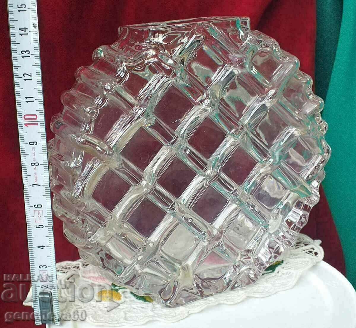 Красива ваза,топка оловен кристал