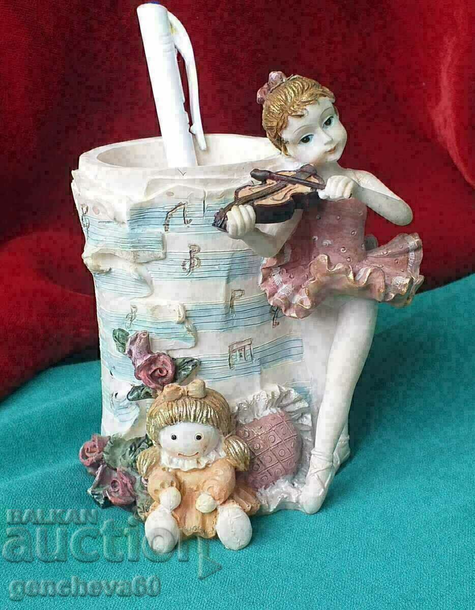Pencil case, Ballerina with violin marking Pencil case, Ballerina with violin marking