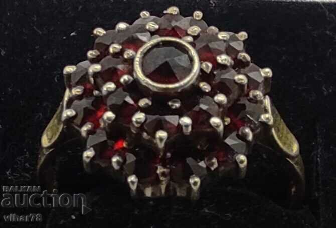 OLD LADIES SILVER RING WITH GARNET AND GOLD PLATED with price 259.99 BGN | € 132.93 OLD LADIES SILVER RING WITH GARNET AND GOLD PLATED with price 259.99 BGN | € 132.93