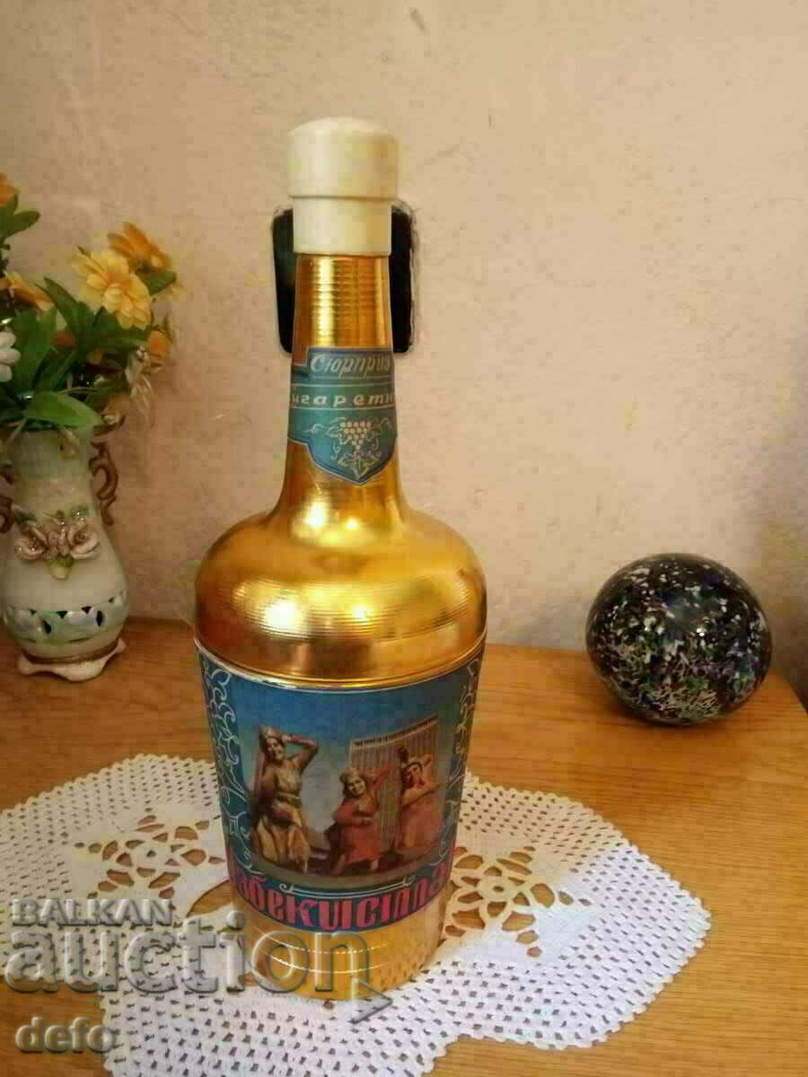 Cigarette box Surprise Uzbekistan - bottle with price 24.00 BGN | € 12.27 Cigarette box Surprise Uzbekistan - bottle with price 24.00 BGN | € 12.27