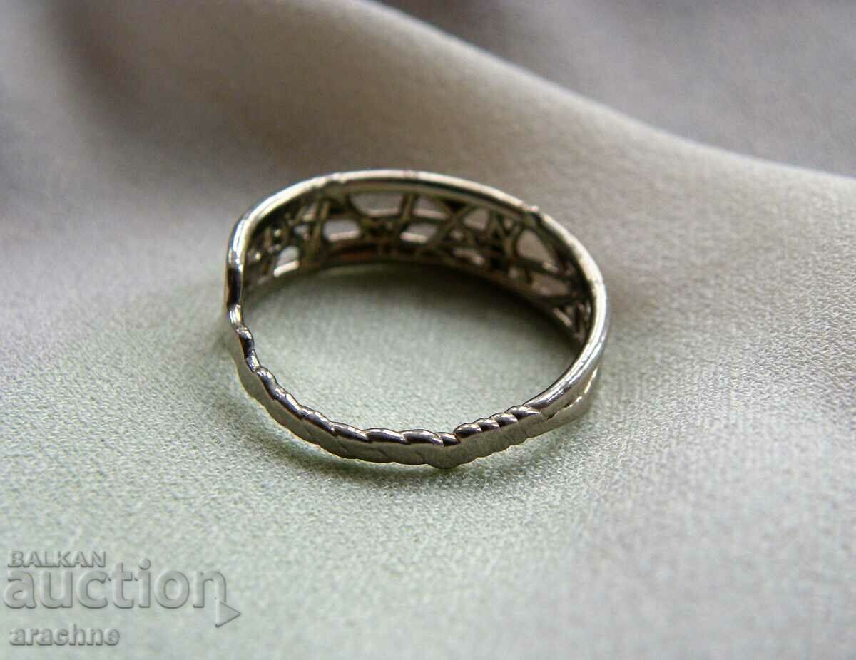 Delivery of Modernist silver ring Delivery of Modernist silver ring