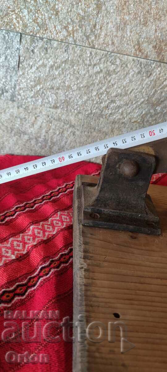 Delivery of OLD SATURN WITH BOARD / ANTIQUE Delivery of OLD SATURN WITH BOARD / ANTIQUE