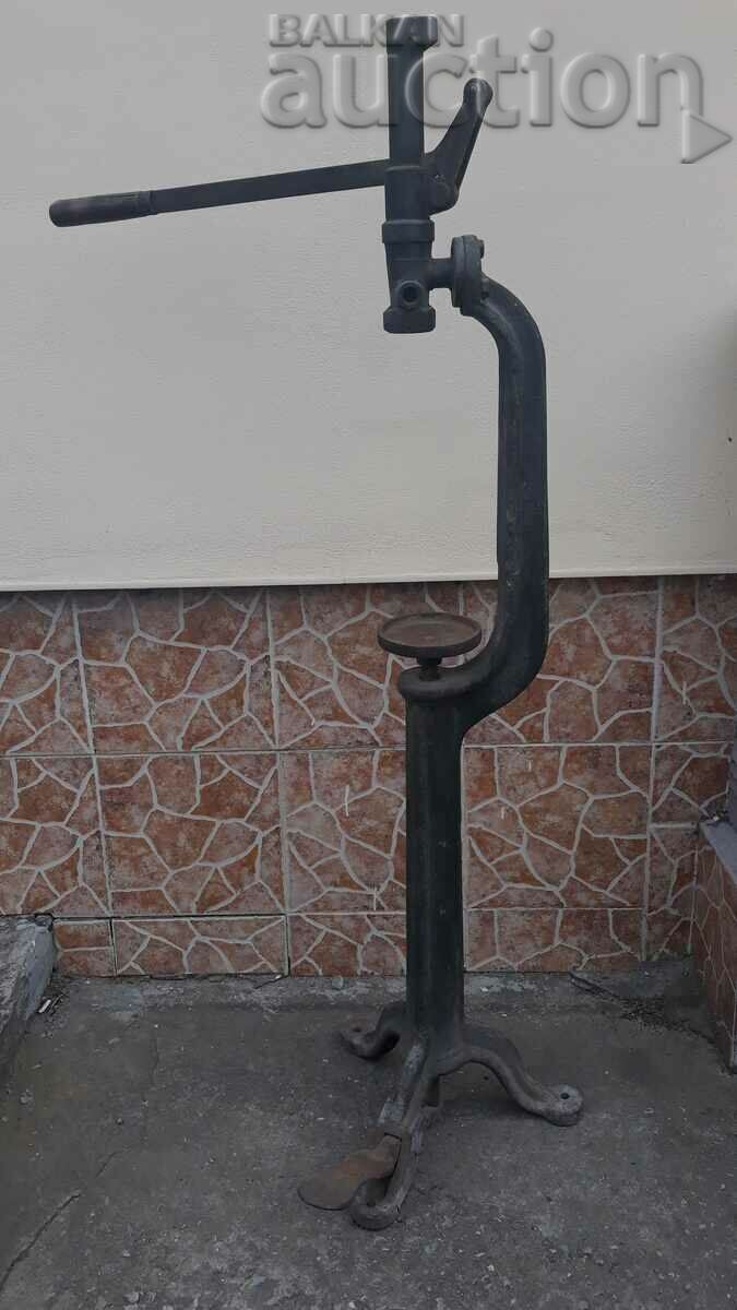 Професионална бутилираща машина за вино шампанско19ти век - 7 Професионална бутилираща машина за вино шампанско19ти век - 7