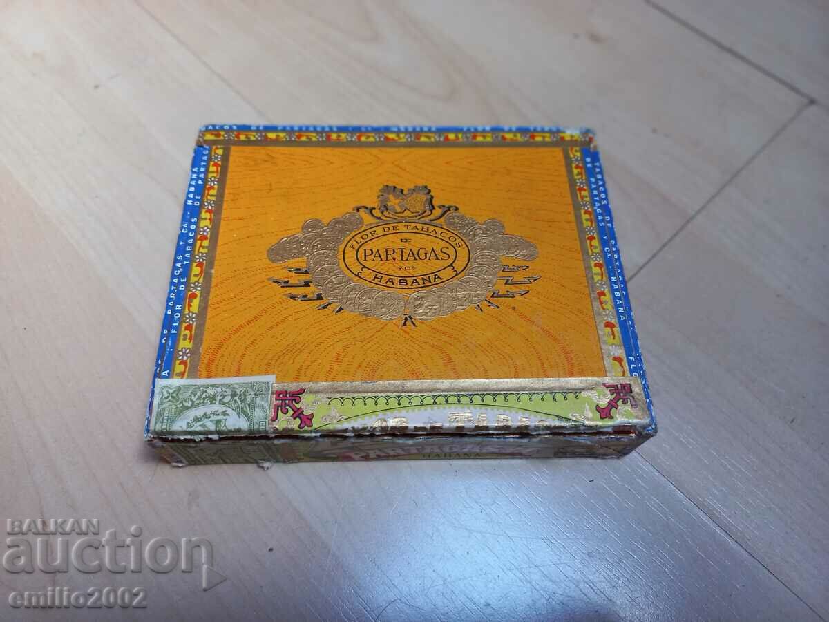 Auction Cigar box with rapidographs and parts Auction Cigar box with rapidographs and parts
