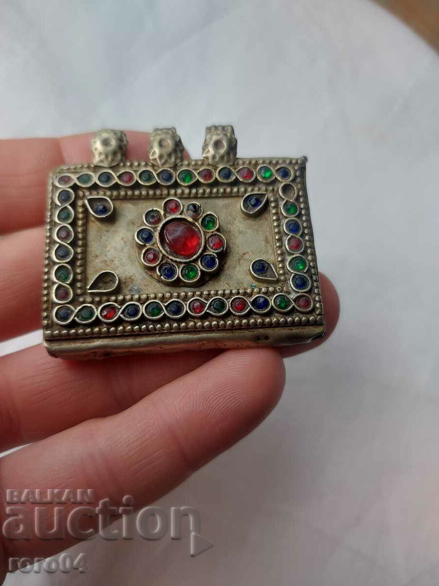 JEWELERY - OLD with price 85.50 BGN | € 43.72 JEWELERY - OLD with price 85.50 BGN | € 43.72