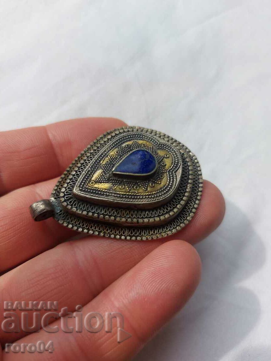 Auction JEWELERY - OLD Auction JEWELERY - OLD