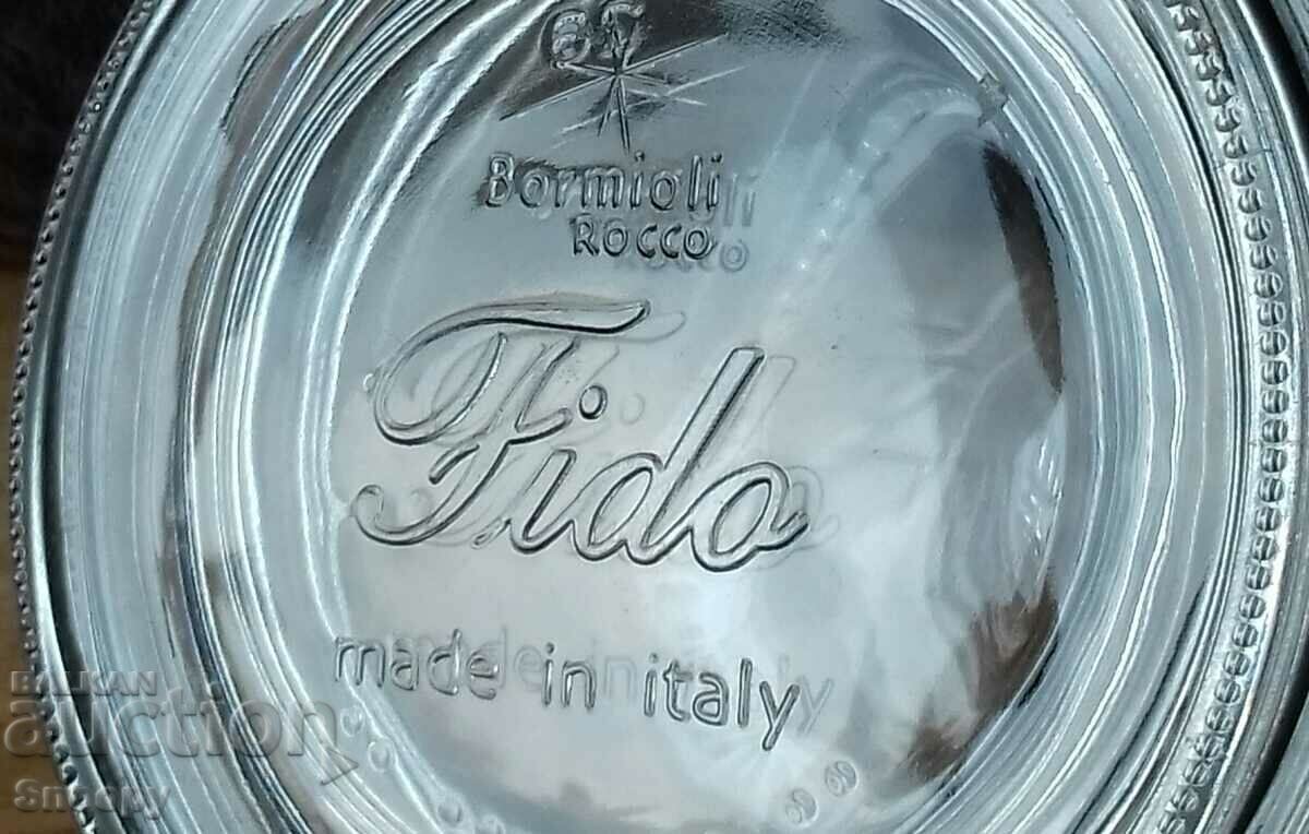 Delivery of Glass jar with transparent lid Fido 500 ml Delivery of Glass jar with transparent lid Fido 500 ml